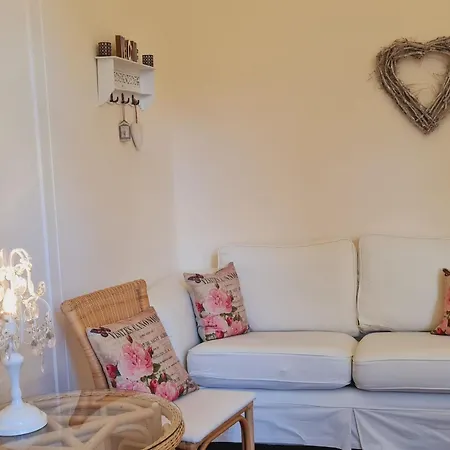 Barrierefreie In Ruhiger Zentrumslage By Interhome Appartement