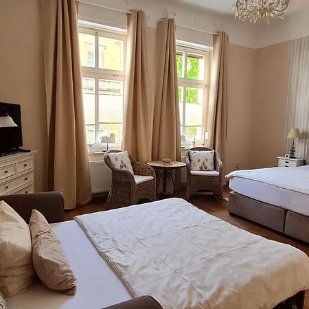 Barrierefreie In Ruhiger Zentrumslage By Interhome 奎德林堡