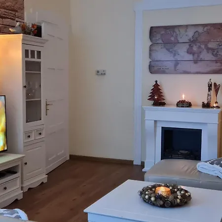 Barrierefreie In Ruhiger Zentrumslage By Interhome