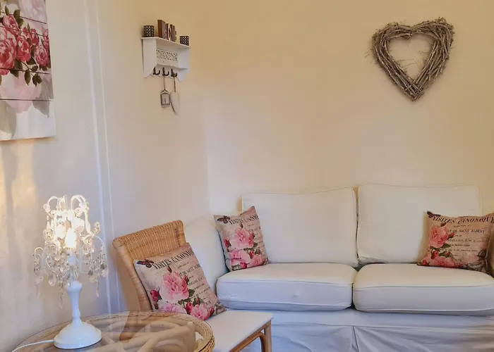 Barrierefreie In Ruhiger Zentrumslage By Interhome Lejlighed