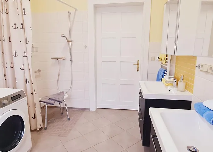 Barrierefreie In Ruhiger Zentrumslage By Interhome 公寓